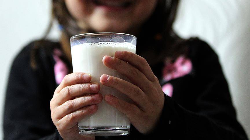 Süt fiyatları uçuşa geçti: Market etiketleri yeniden değişti! 12